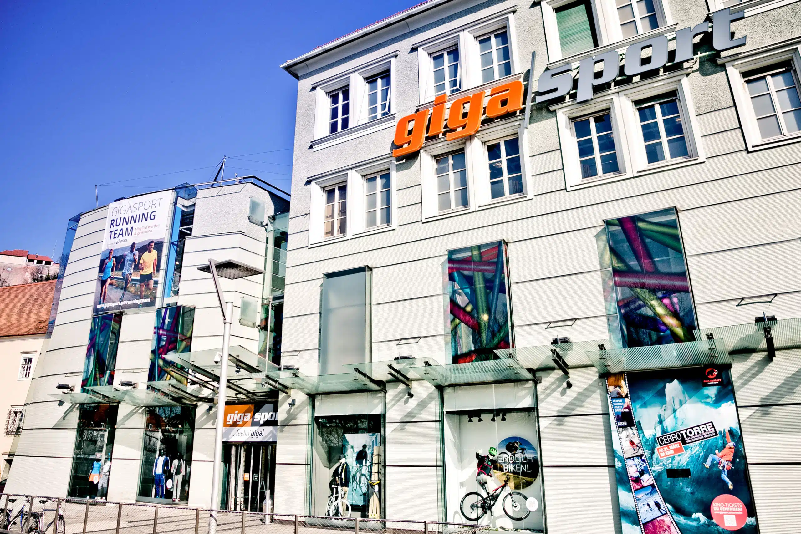 Presse-Gigasport-Fassade-Graz